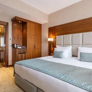 Clarion Mahmutbey ***** Istambul